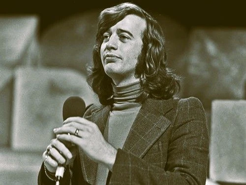 August songs - Robin Gibb