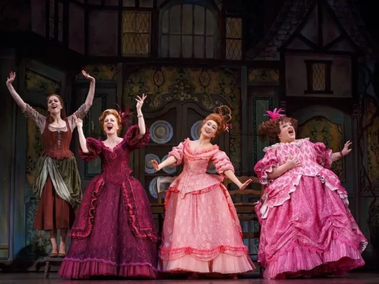 15 Funny Musical Theater Songs for Women