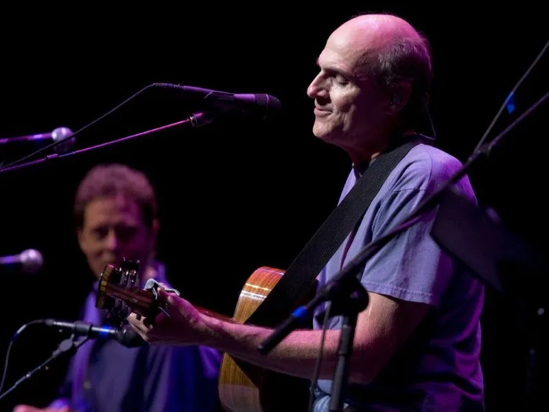 “Fire and Rain” Lyrics Meaning (James Taylor)