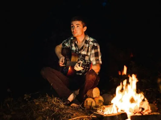 40 Campfire Songs Everyone Knows