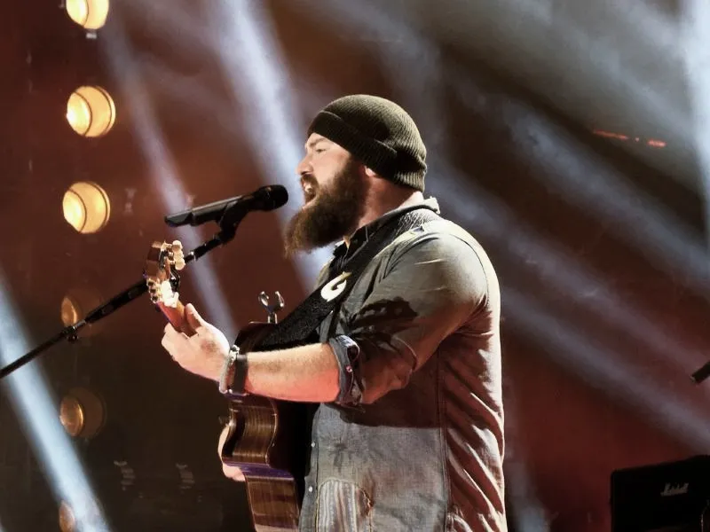 “Colder Weather” Lyrics Meaning (Zac Brown Band)