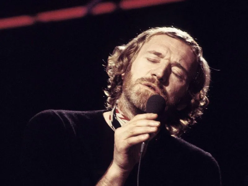 “MacArthur Park” Lyrics Meaning (Richard Harris)