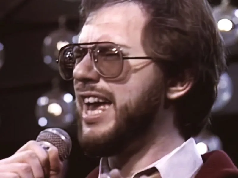 Escape (The Piña Colada Song) Lyrics Meaning (Rupert Holmes Song Explained)