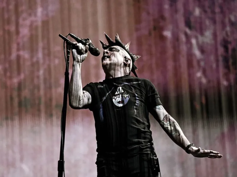 “Schism” Lyrics Meaning (Tool)