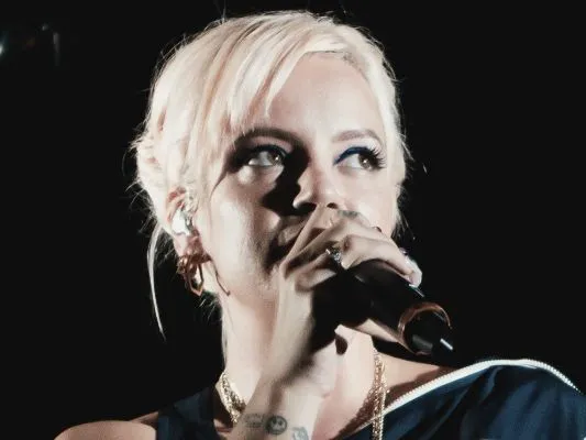 friday songs - Lily Allen