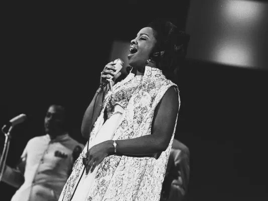 train songs - Gladys Knight