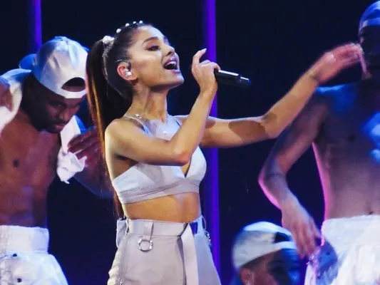 snow songs - Ariana Grande