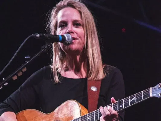 thanksgiving songs - Mary Chapin Carpenter