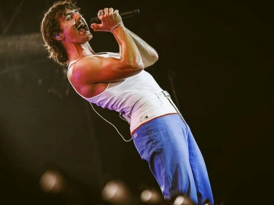 wedding music - Benson Boone