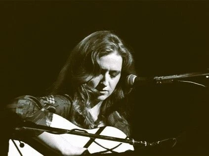 unrequited love songs - Bonnie Raitt